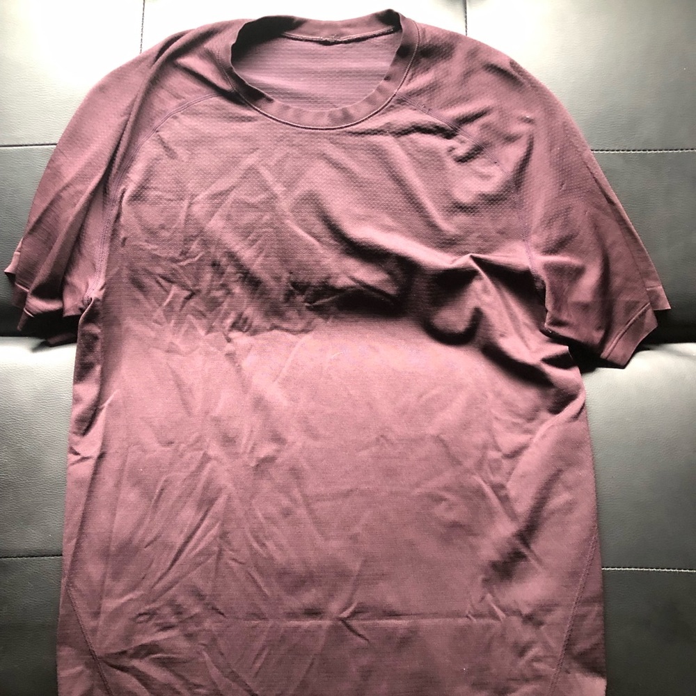 Men’s lululemon T-shirt Sz Medium